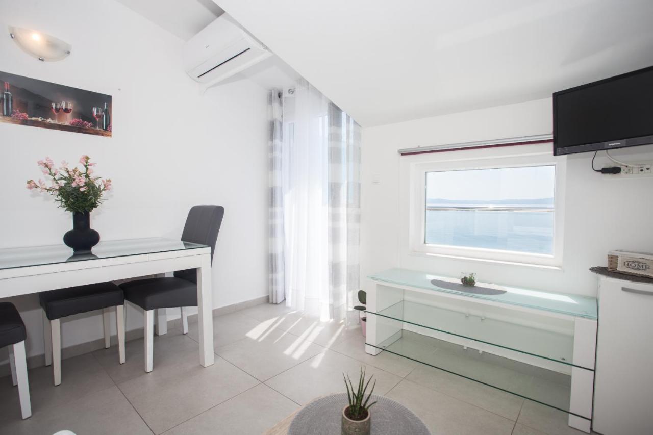 Apartments Bandic - 30 Meters To The Beach Trogir Exterior photo